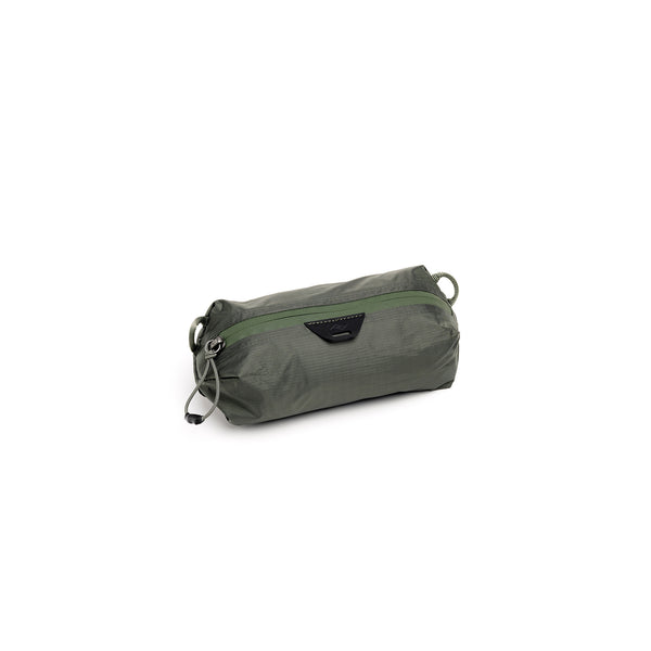 Estuche Ultraligero Peak Design 0.8L XXS Color Sage